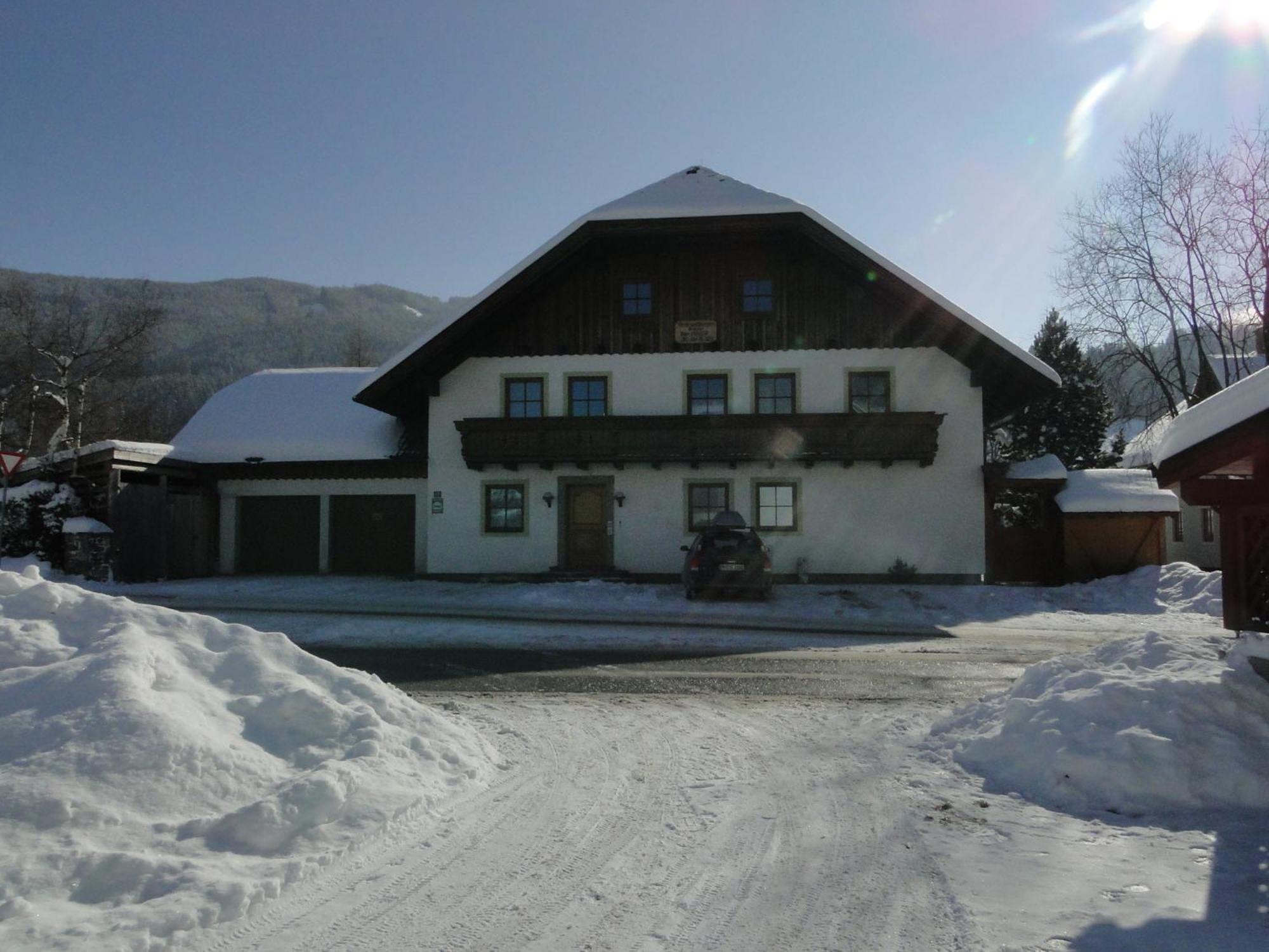 Апартаменты Haus Edelweiss Санкт-Маргаретен-им-Лунгау Экстерьер фото